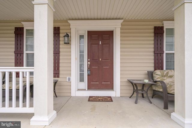 141 ENVOY CT, Inwood, WV 25428