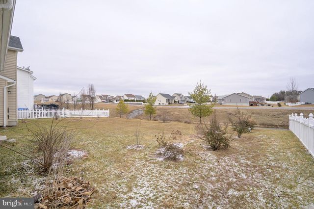 141 ENVOY CT, Inwood, WV 25428