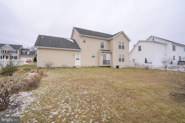 141 ENVOY CT, Inwood, WV 25428