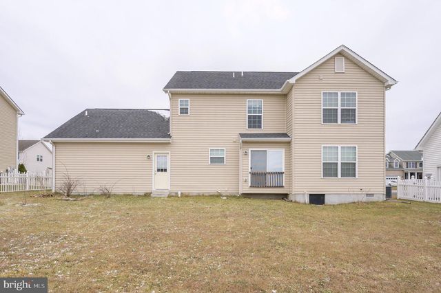141 ENVOY CT, Inwood, WV 25428