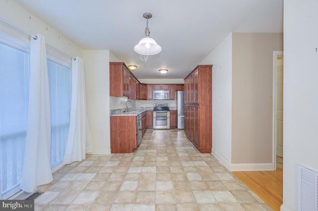 141 ENVOY CT, Inwood, WV 25428