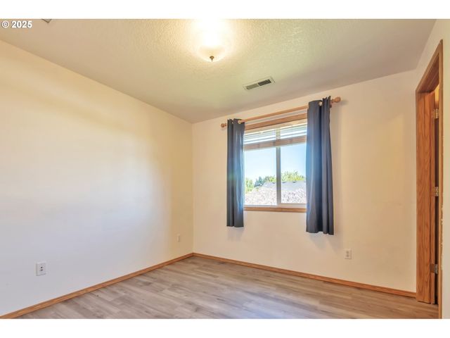 19002 Se 17TH St, Vancouver, WA 98683