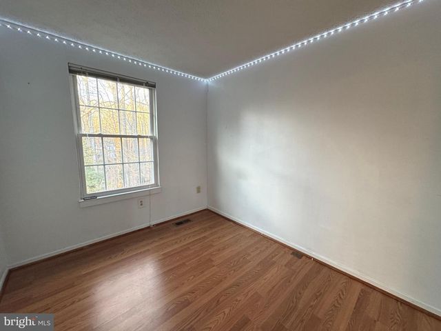 6505 FIELD MASTER DR, Springfield, VA 22152