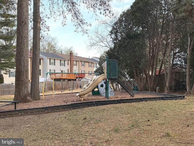 6505 FIELD MASTER DR, Springfield, VA 22152