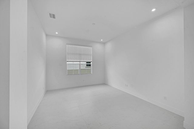 9524 St Germain Drive, Palm Beach Gardens, FL 33412