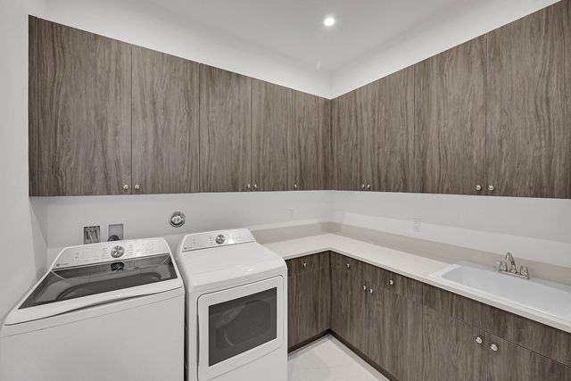 9524 St Germain Drive, Palm Beach Gardens, FL 33412