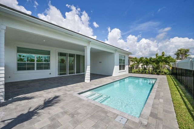 9524 St Germain Drive, Palm Beach Gardens, FL 33412