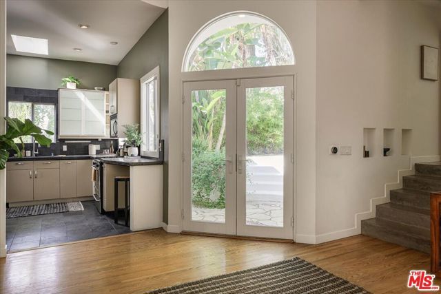 2123 Branden Street, Los Angeles, CA 90026