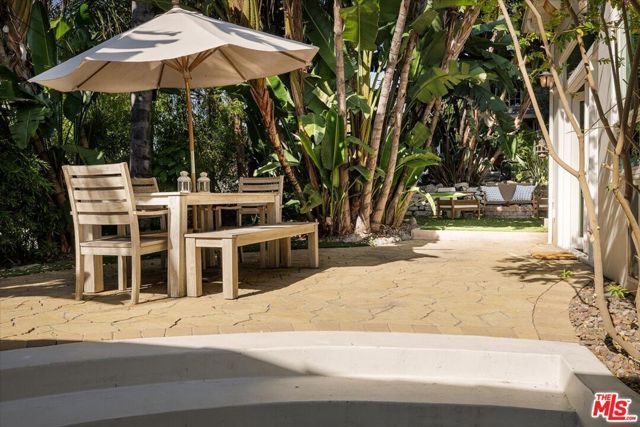 2123 Branden Street, Los Angeles, CA 90026