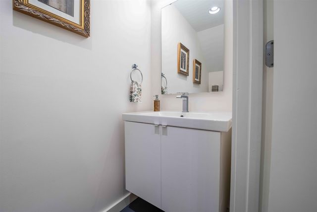 462 FRONTLINE CV, Memphis, TN 38103