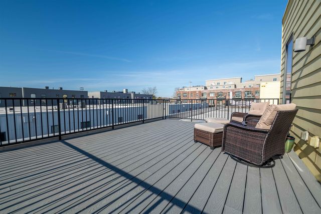 462 FRONTLINE CV, Memphis, TN 38103