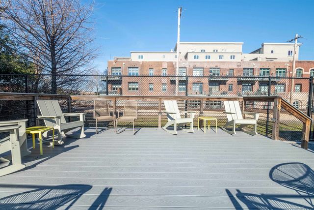 462 FRONTLINE CV, Memphis, TN 38103