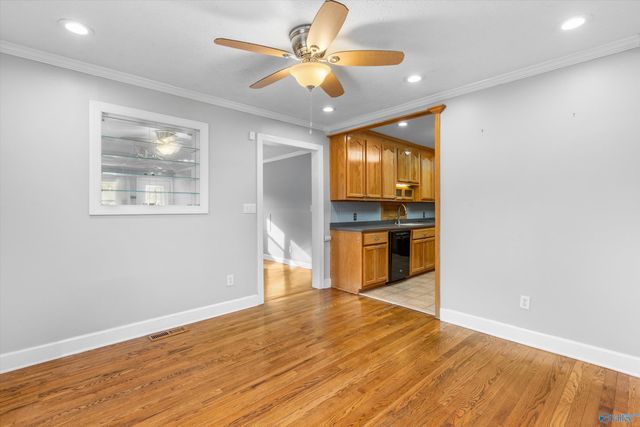 1820 Oakwood Avenue NE, Huntsville, AL 35811