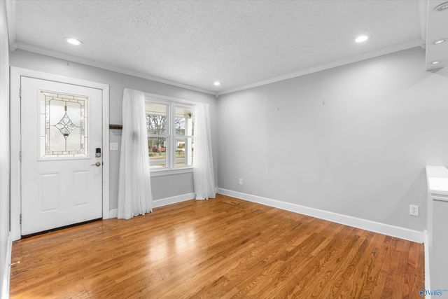 1820 Oakwood Avenue NE, Huntsville, AL 35811