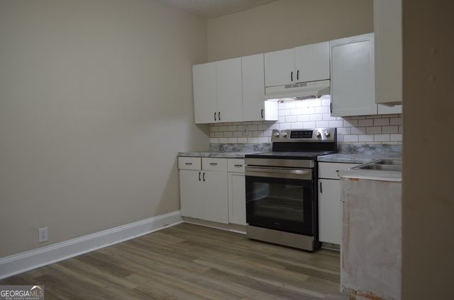 1036 Clay Avenue, Macon, GA 31211