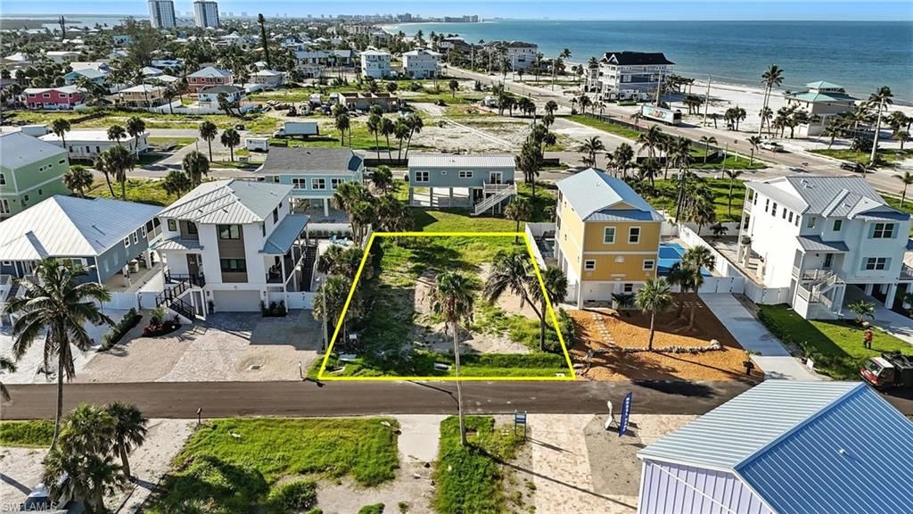 130 Mid Island DR, FORT MYERS BEACH, FL 33931 — photo 4