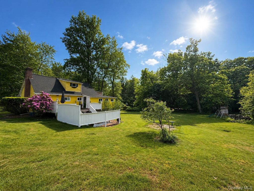 398 Convent Road, Blauvelt, NY 10913