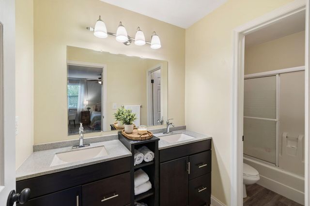 1054 Anna Knapp 1g, Mount Pleasant, SC 29464