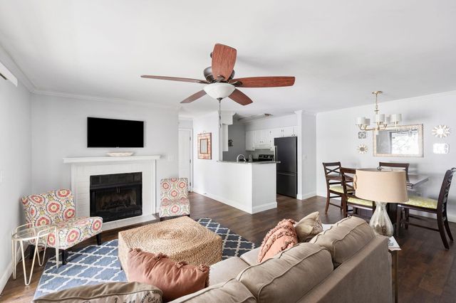 1054 Anna Knapp 1g, Mount Pleasant, SC 29464