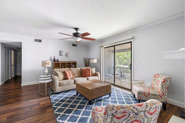 1054 Anna Knapp 1g, Mount Pleasant, SC 29464