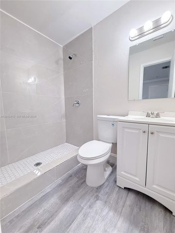 400 SW 14th St, Deerfield Beach, FL 33441