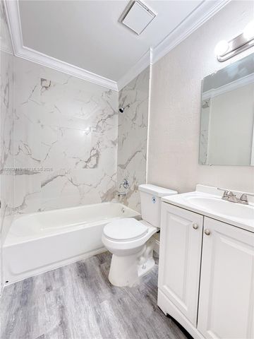 400 SW 14th St, Deerfield Beach, FL 33441
