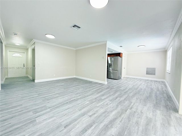 400 SW 14th St, Deerfield Beach, FL 33441