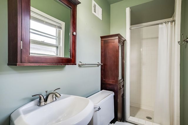 2045 N Payne Ave, Wichita, KS 67203