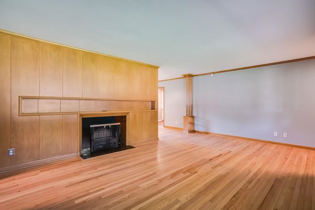 2045 N Payne Ave, Wichita, KS 67203