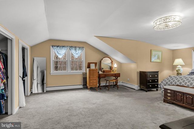 225 TUCKERTON RD, Medford, NJ 08055