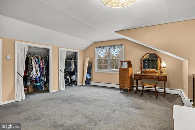 225 TUCKERTON RD, Medford, NJ 08055