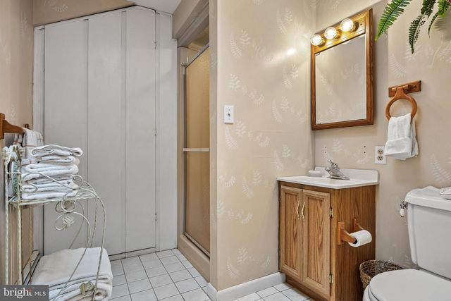 225 TUCKERTON RD, Medford, NJ 08055