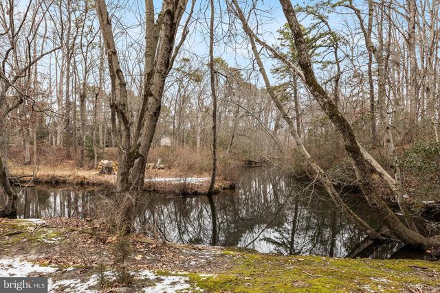 225 TUCKERTON RD, Medford, NJ 08055