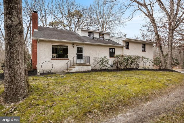 225 TUCKERTON RD, Medford, NJ 08055