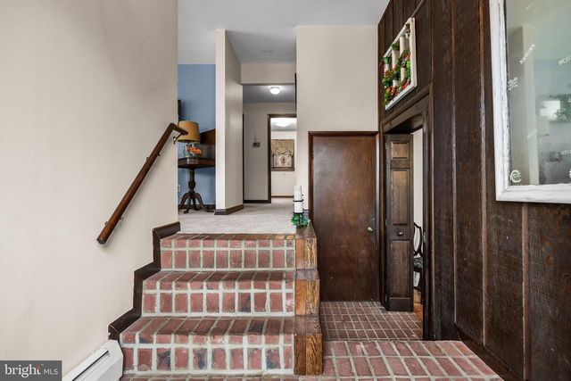 225 TUCKERTON RD, Medford, NJ 08055