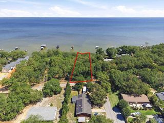 4580 Hickory Shores Blvd, Gulf Breeze, FL 32563