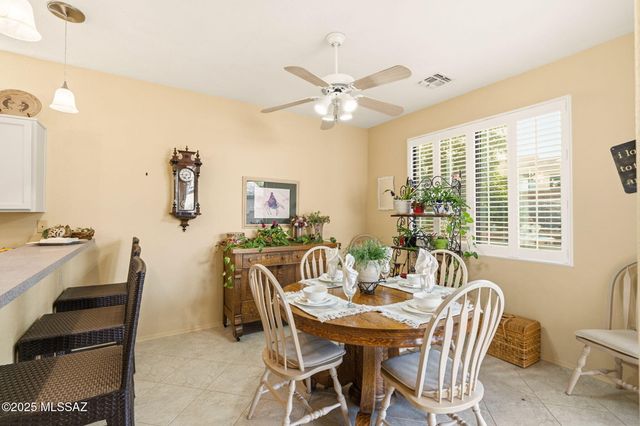 257 N Cobalt Drive, Green Valley, AZ 85614