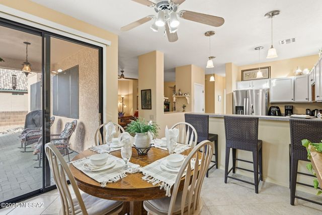 257 N Cobalt Drive, Green Valley, AZ 85614