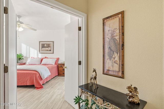 257 N Cobalt Drive, Green Valley, AZ 85614