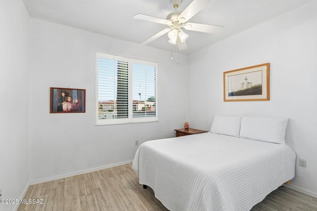 257 N Cobalt Drive, Green Valley, AZ 85614