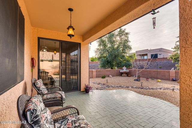 257 N Cobalt Drive, Green Valley, AZ 85614