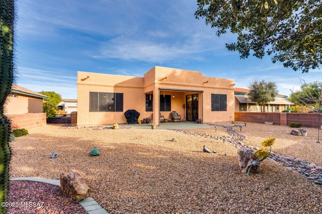 257 N Cobalt Drive, Green Valley, AZ 85614