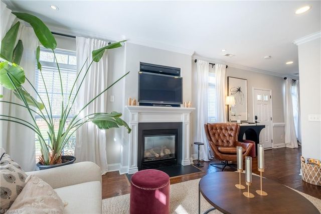 5915 Hollow Wood Court, Winston-salem, NC 27104