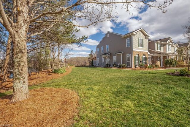 5915 Hollow Wood Court, Winston-salem, NC 27104