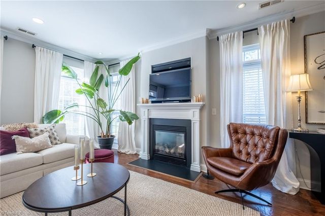 5915 Hollow Wood Court, Winston-salem, NC 27104