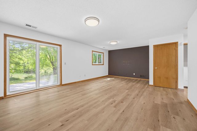 3854 123rd Avenue NW, Coon Rapids, MN 55433