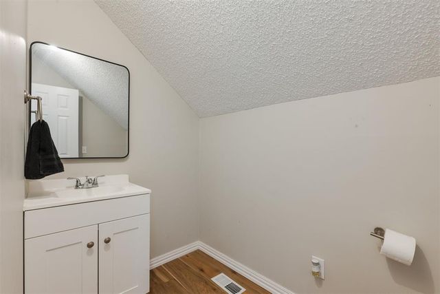 10509 Eagle Lane, Oklahoma City, OK 73162