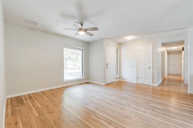 10509 Eagle Lane, Oklahoma City, OK 73162