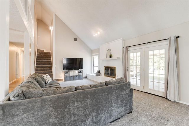 10509 Eagle Lane, Oklahoma City, OK 73162