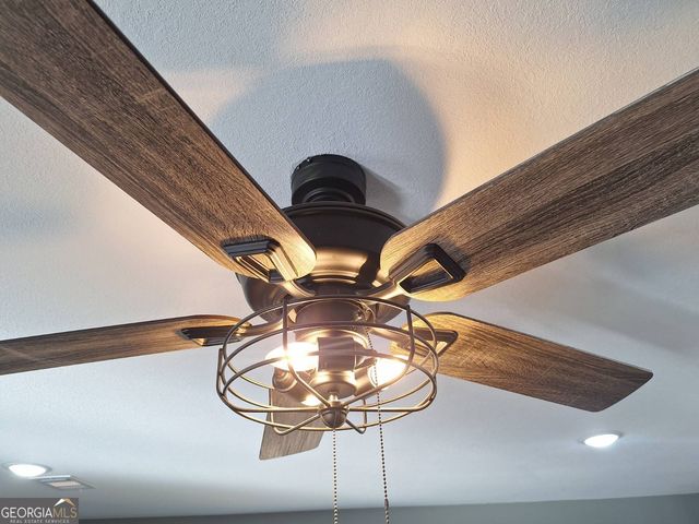 184 Lee Road 374, Valley, AL 36854